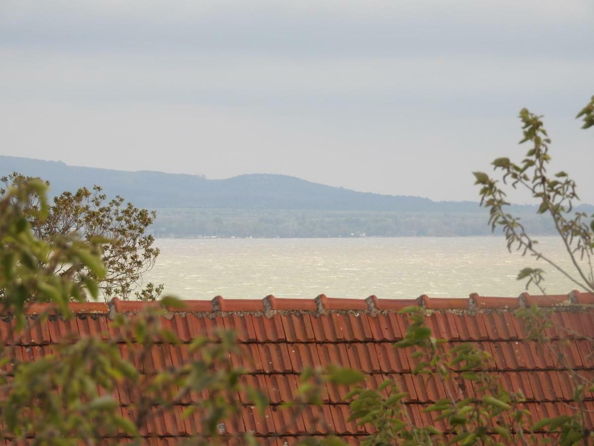 Appartamento Akali Apartman Balatonakali Esterno foto